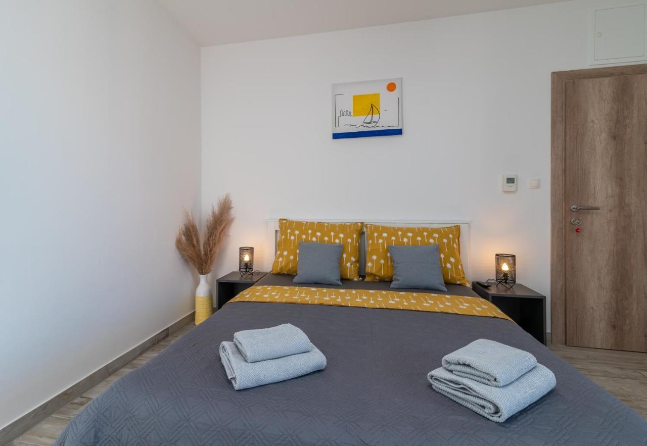 Apartmani Luce تروغير المظهر الخارجي الصورة